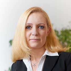 Portrait Rechtsanwältin Monika Dibbelt
